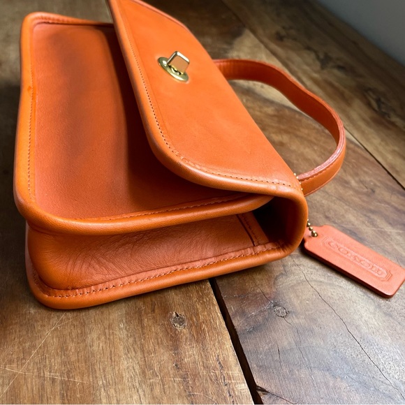 Vintage Coach Tangerine Orange 9044 Geometric Clutch Crossbody Purse Bag Rare - Picture 7 of 16